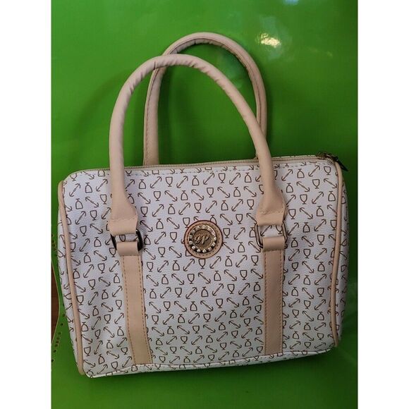 Sweet Jacqueline Peppa Purse ready for a new home - Picture 1 of 2